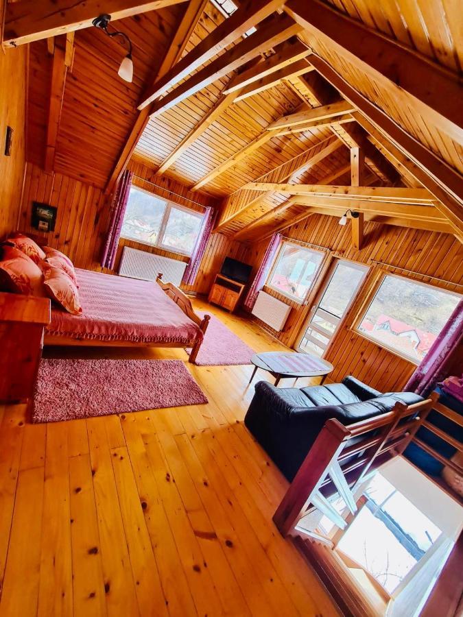 Cabana Vanatorilor Poiana Mărului Екстериор снимка