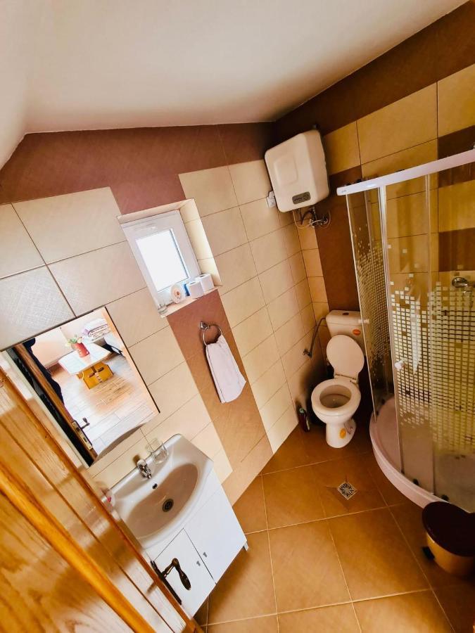 Cabana Vanatorilor Poiana Mărului Екстериор снимка